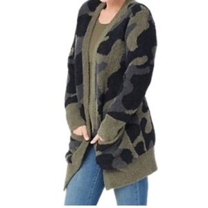 Barefoot Dreams Cozychic Canyon Card Camo